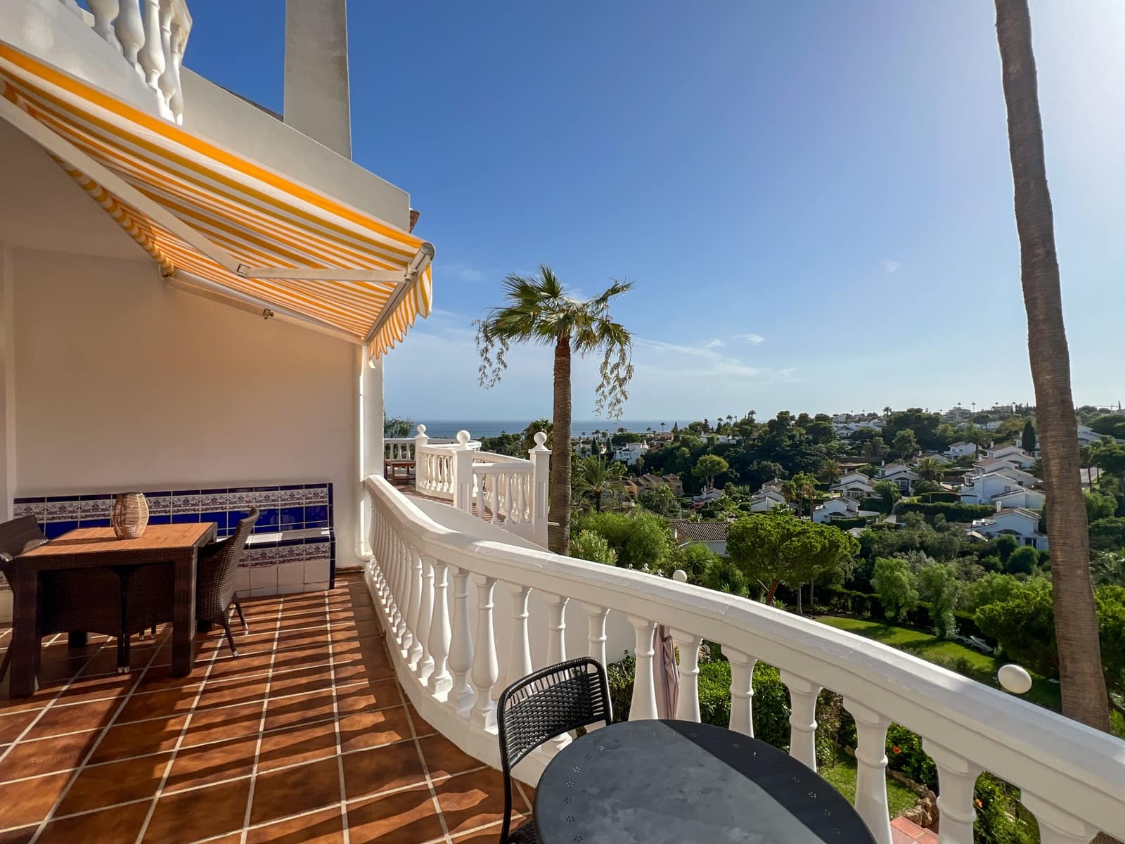 4 bedroom Townhouse for sale in Sitio de Calahonda with pool garage - € 690,000 (Ref: 10043433)