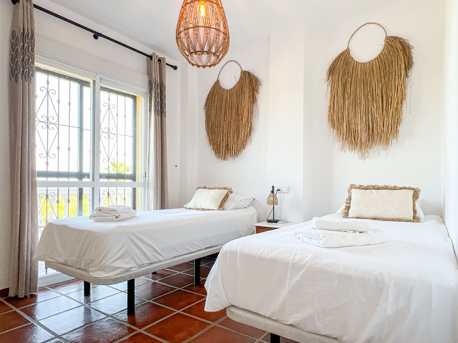 4 bedroom Townhouse for sale in Sitio de Calahonda with pool garage - € 690,000 (Ref: 10043433)