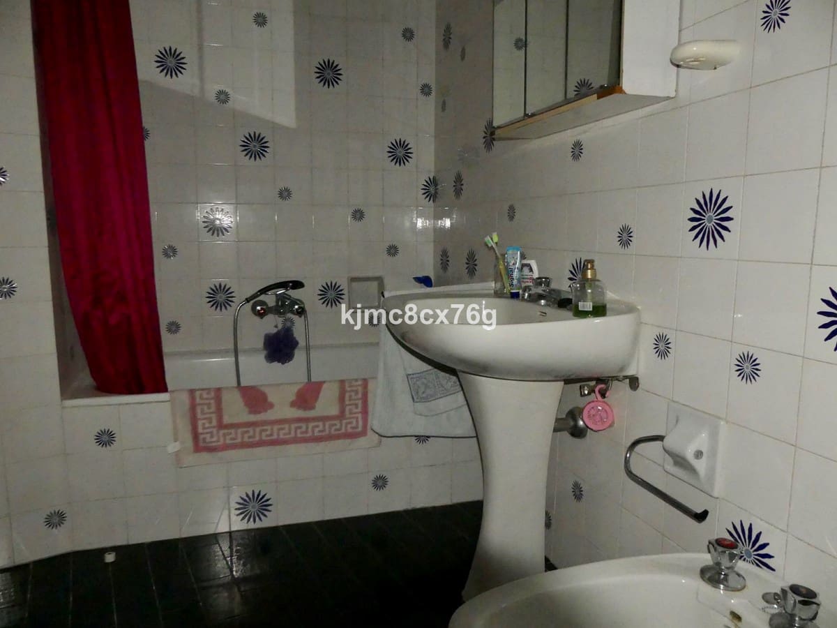 2 chambre Appartement à vendre à Calahonda avec piscine garage - 365 000 € (Ref: 6386306)