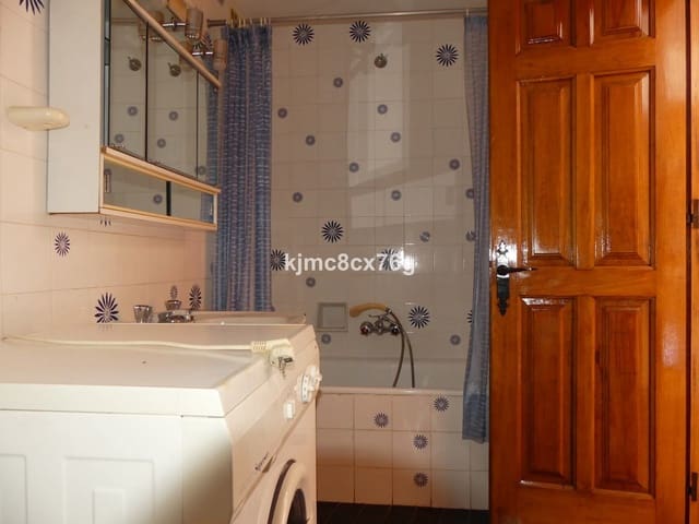 2 chambre Appartement à vendre à Calahonda, Mijas avec piscine garage - 365 000 € (Ref: 6386306)