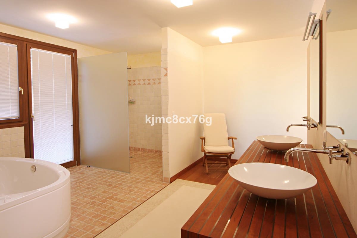 6 slaapkamer Huis te koop in Benahavis met zwembad garage - € 2.190.000 (Ref: 6386332)