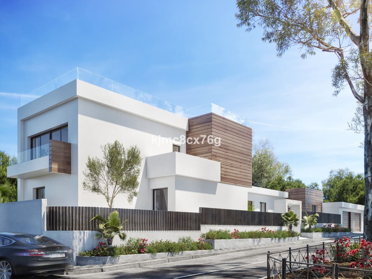 6 soveværelse Semi-Rækkehus til salg i Nueva Andalucia med swimmingpool garage - € 2.975.000 (Ref: 6386359)