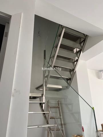 3 Zimmer Penthouse zu verkaufen in Estepona mit Pool Garage - 695.000 € (Ref: 6386366)