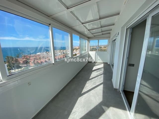 3 Zimmer Penthouse zu verkaufen in Estepona mit Pool Garage - 695.000 € (Ref: 6386366)
