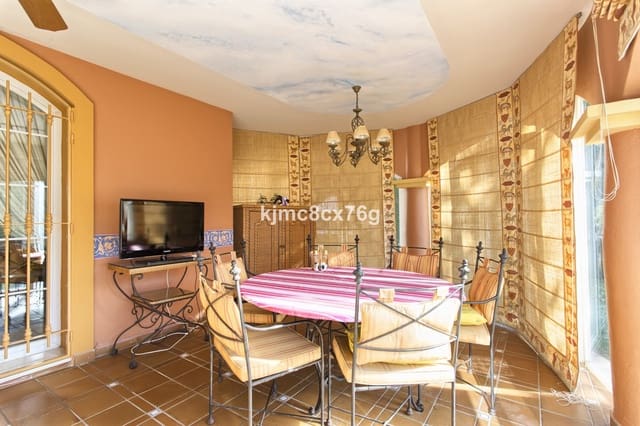 5 chambre Villa/Maison à vendre à Torrequebrada, Benalmádena avec piscine garage - 1 950 000 € (Ref: 6386376)