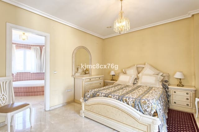 5 chambre Villa/Maison à vendre à Torrequebrada, Benalmádena avec piscine garage - 1 950 000 € (Ref: 6386376)