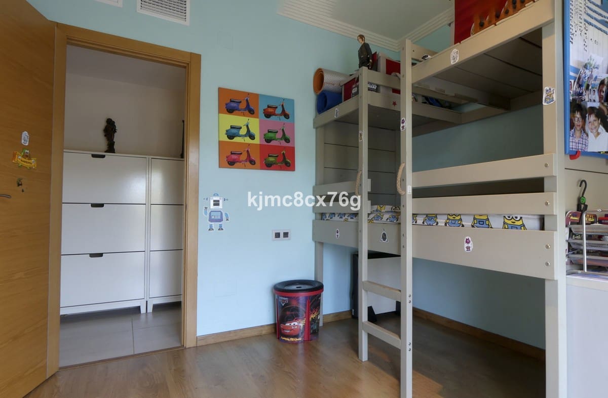 5 bedroom Villa for sale in Mijas with pool garage - € 895,000 (Ref: 6386377)