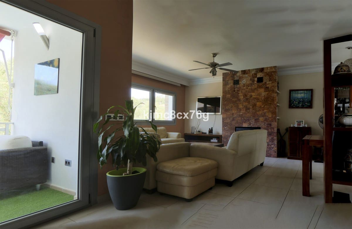 5 bedroom Villa for sale in Mijas with pool garage - € 895,000 (Ref: 6386377)