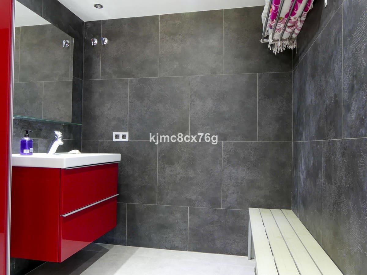 5 bedroom Villa for sale in Mijas with pool garage - € 895,000 (Ref: 6386377)