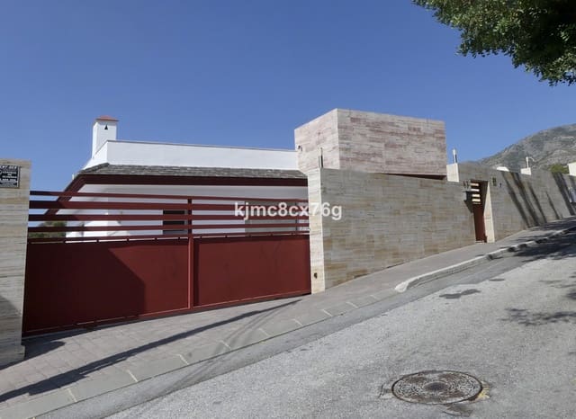 5 bedroom Villa for sale in Mijas with pool garage - € 895,000 (Ref: 6386377)