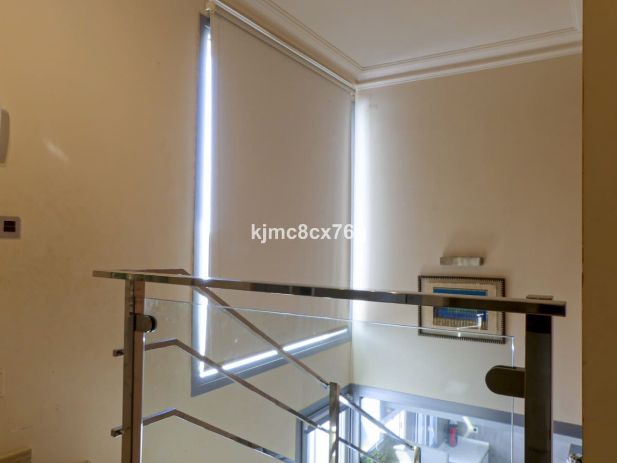 5 bedroom Villa for sale in Mijas with pool garage - € 895,000 (Ref: 6386377)