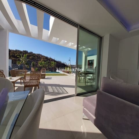 5 soveværelse Villa til salg i La Cala de Mijas, Mijas med swimmingpool garage - € 1.500.000 (Ref: 6386386)