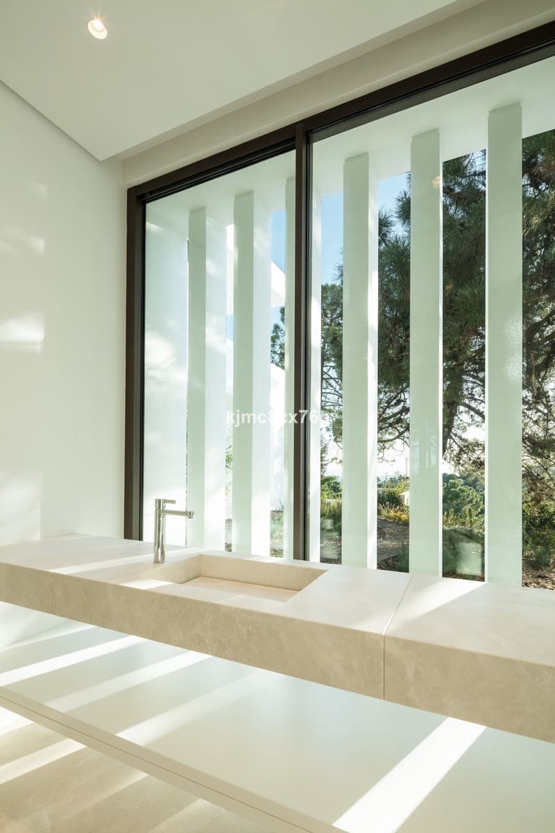 7 Zimmer Villa zu verkaufen in Marbella mit Pool Garage - 4.500.000 € (Ref: 6386410)