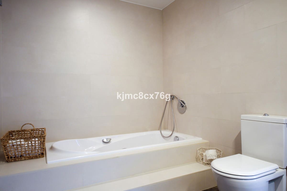 4 quarto Moradia para venda em Fuengirola com piscina - 4 975 000 € (Ref: 6386420)