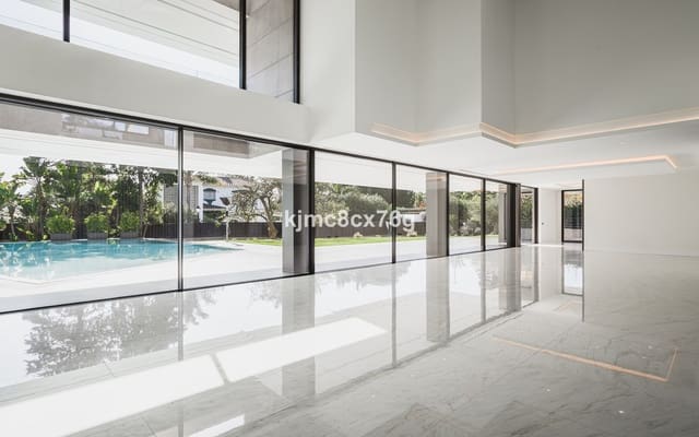 6 slaapkamer Villa te koop in Guadalmina, Marbella met zwembad garage - € 4.995.000 (Ref: 6386432)