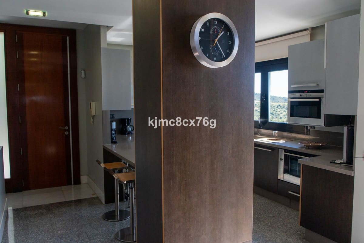 5 sypialnia Willa na sprzedaż w Los Monteros z basenem garażem - 3 400 000 € (Ref: 6386439)