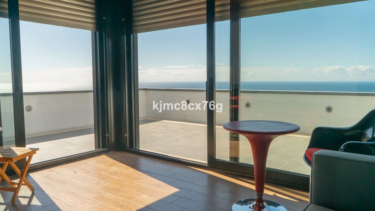 5 sypialnia Willa na sprzedaż w Los Monteros z basenem garażem - 3 400 000 € (Ref: 6386439)