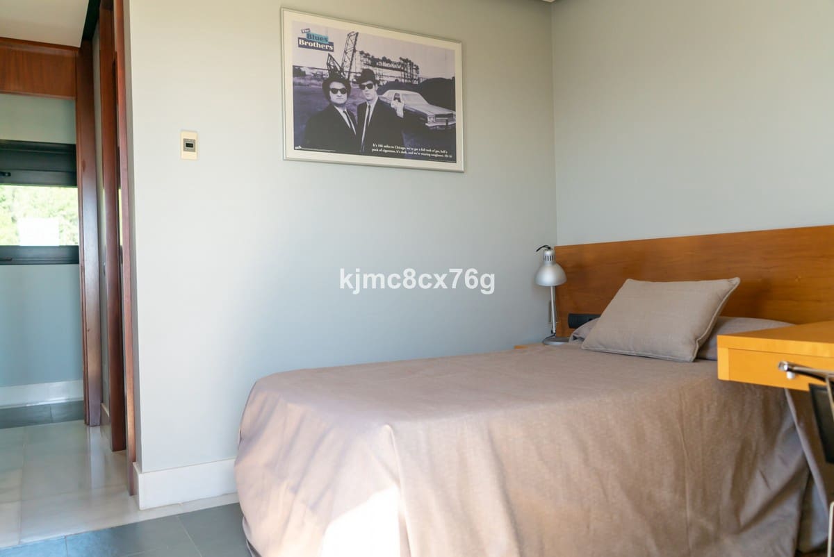 5 sypialnia Willa na sprzedaż w Los Monteros z basenem garażem - 3 400 000 € (Ref: 6386439)