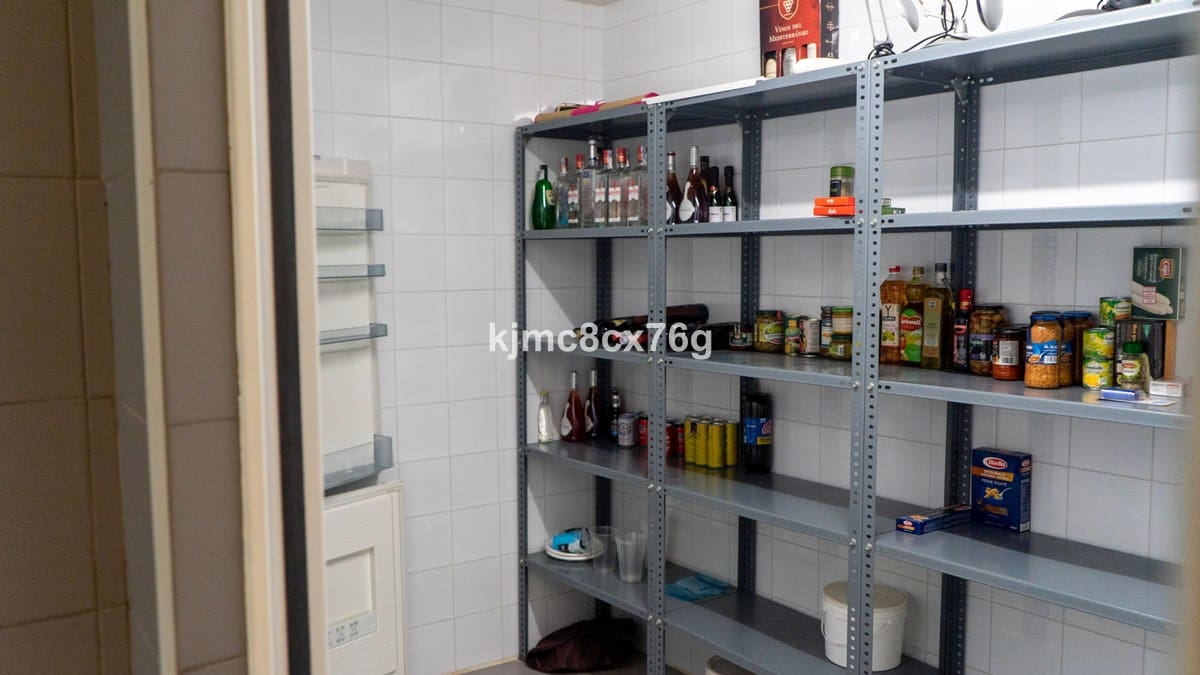 5 sypialnia Willa na sprzedaż w Los Monteros z basenem garażem - 3 400 000 € (Ref: 6386439)