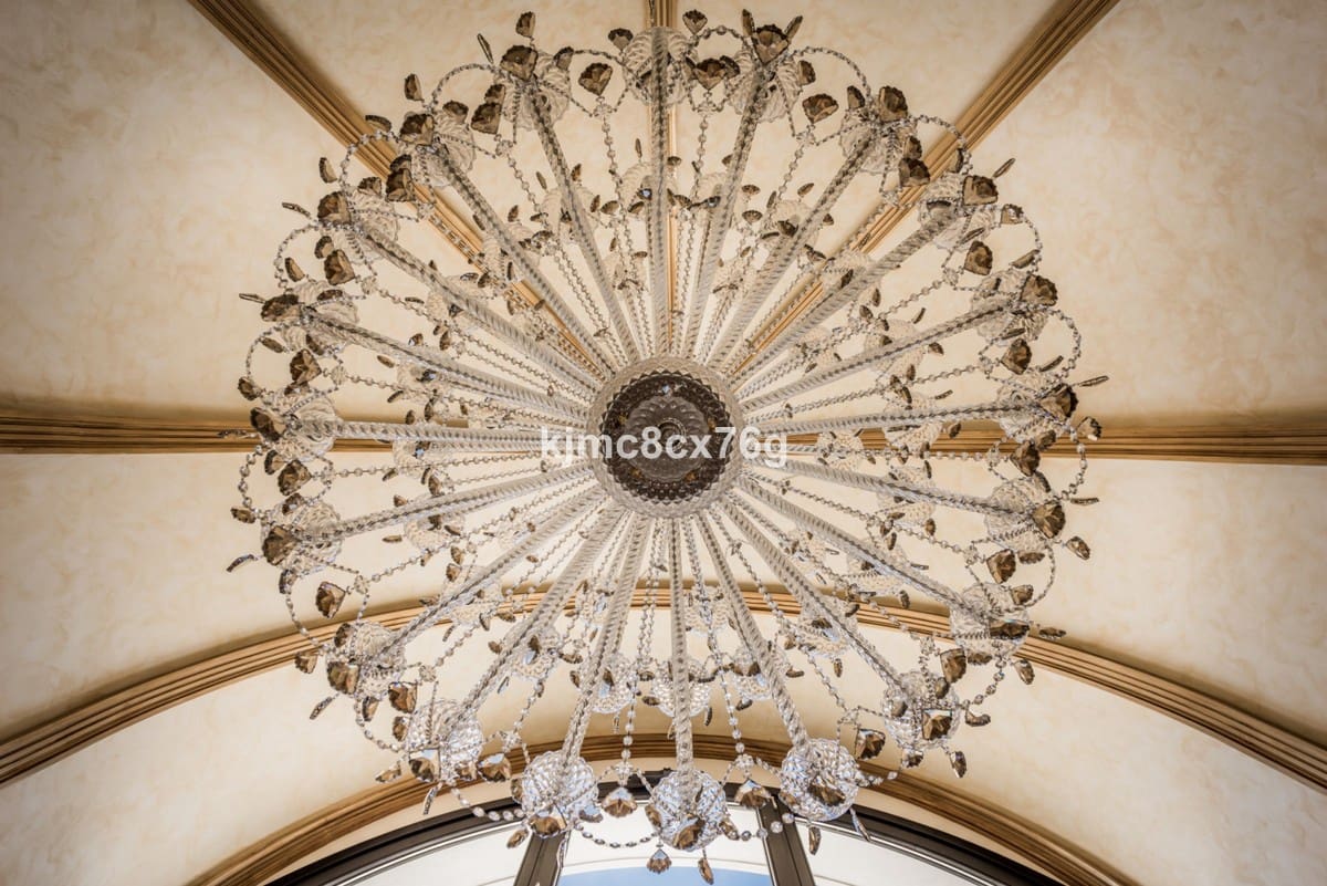 7 soverom Villa til salgs i Las Chapas med svømmebasseng garasje - € 9 500 000 (Ref: 6386461)