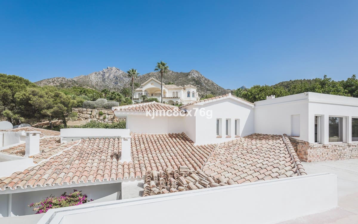 8 bedroom Villa for sale in Marbella with pool garage - € 10,000,000 (Ref: 6386462)