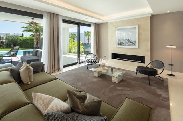 5 bedroom Villa for sale in Nueva Andalucia, Marbella with pool garage - € 2,995,000 (Ref: 6386482)