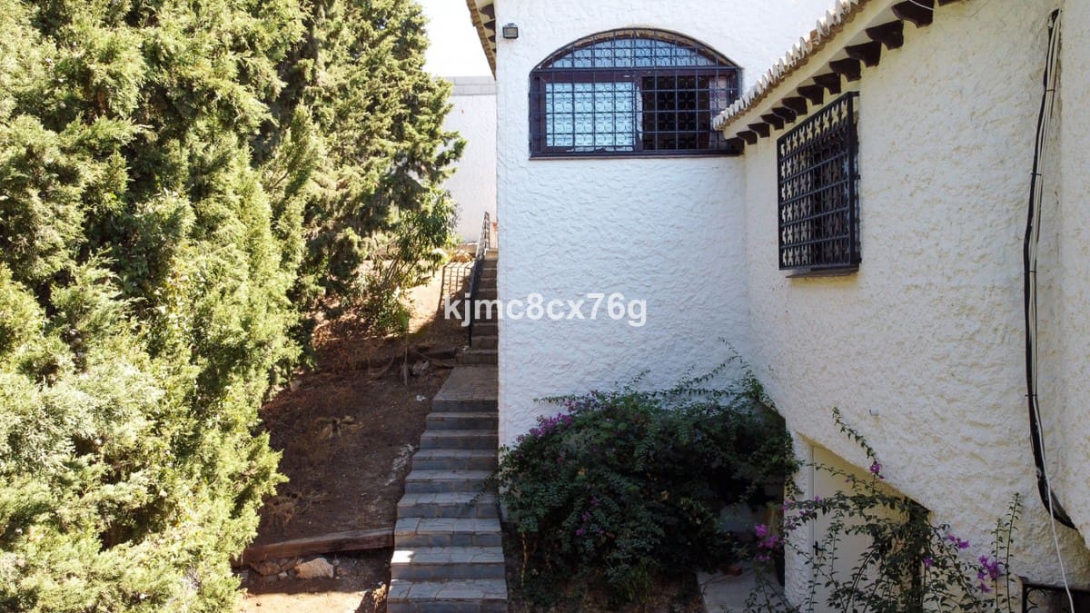 4 soveværelse Villa til salg i Campo Mijas med swimmingpool garage - € 795.000 (Ref: 6386507)