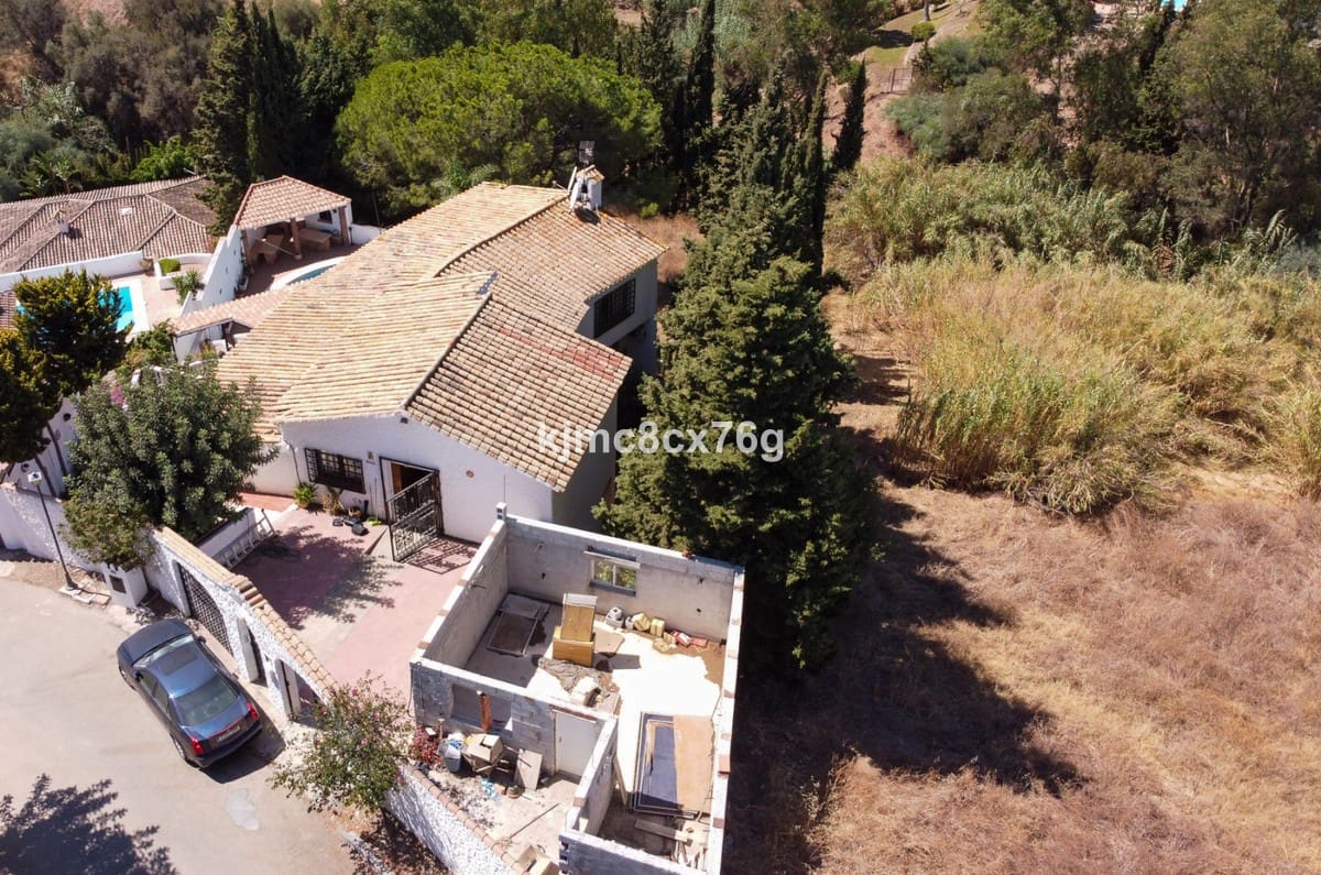 4 soveværelse Villa til salg i Campo Mijas med swimmingpool garage - € 795.000 (Ref: 6386507)
