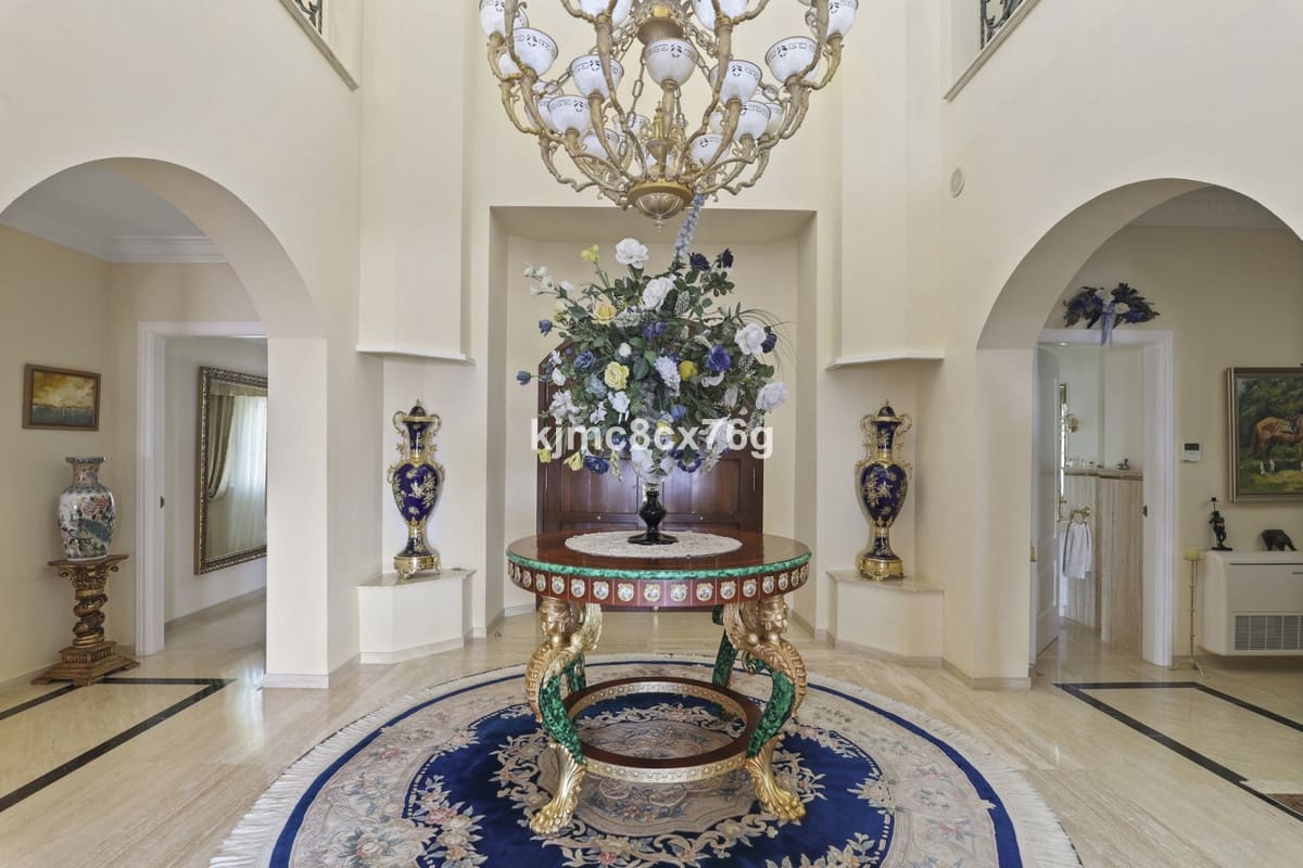 5 Zimmer Villa zu verkaufen in Benahavis mit Pool Garage - 3.700.000 € (Ref: 6541712)