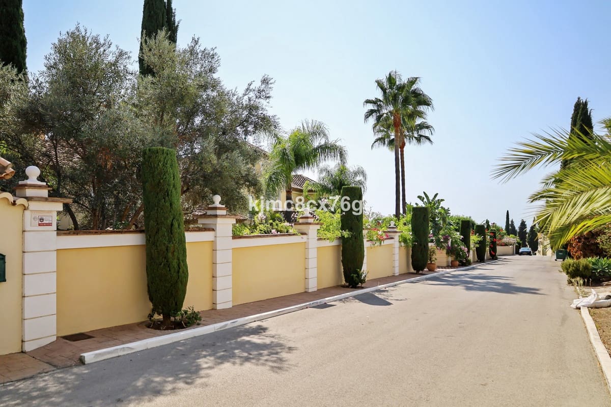 5 Zimmer Villa zu verkaufen in Benahavis mit Pool Garage - 3.700.000 € (Ref: 6541712)