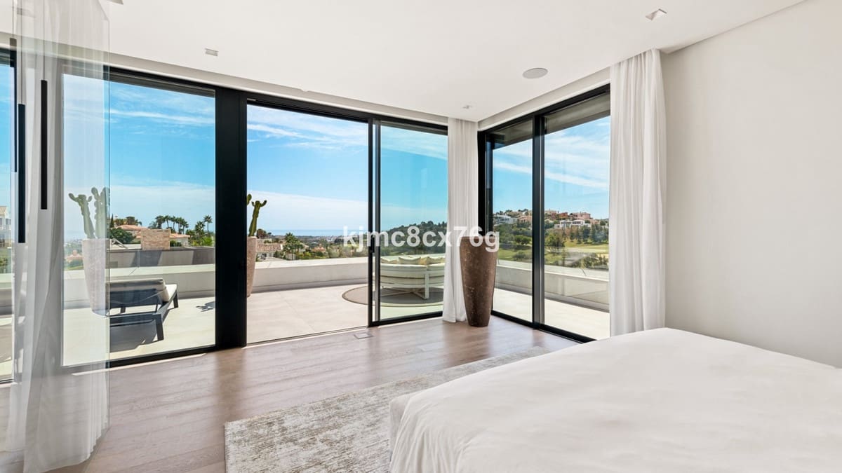 7 bedroom Villa for sale in Benahavis with pool garage - € 4,500,000 (Ref: 6541718)