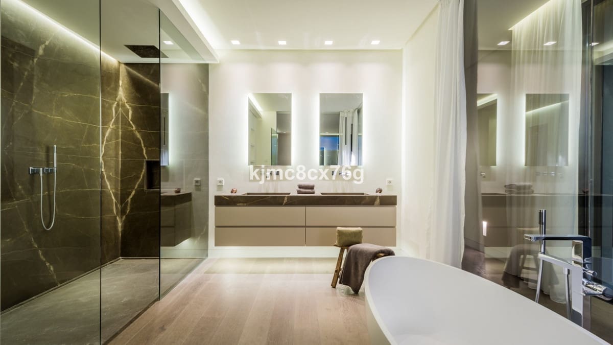 7 bedroom Villa for sale in Benahavis with pool garage - € 4,500,000 (Ref: 6541718)