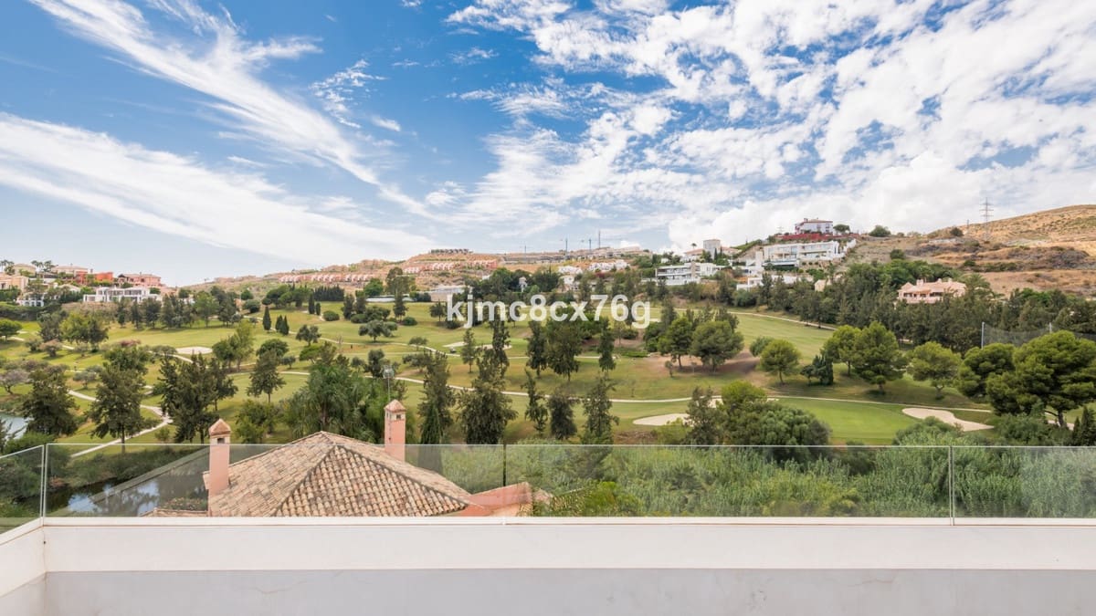 7 bedroom Villa for sale in Benahavis with pool garage - € 4,500,000 (Ref: 6541718)