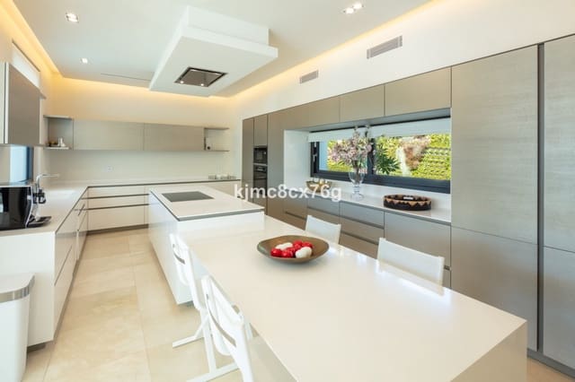 6 slaapkamer Villa te koop in Nueva Andalucia, Marbella met zwembad garage - € 6.990.000 (Ref: 6541722)