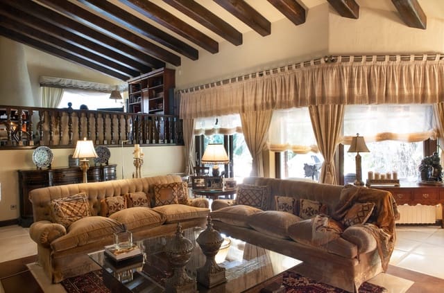 7 sypialnia Willa na sprzedaż w Sitio de Calahonda, Mijas z basenem garażem - 2 950 000 € (Ref: 6633288)