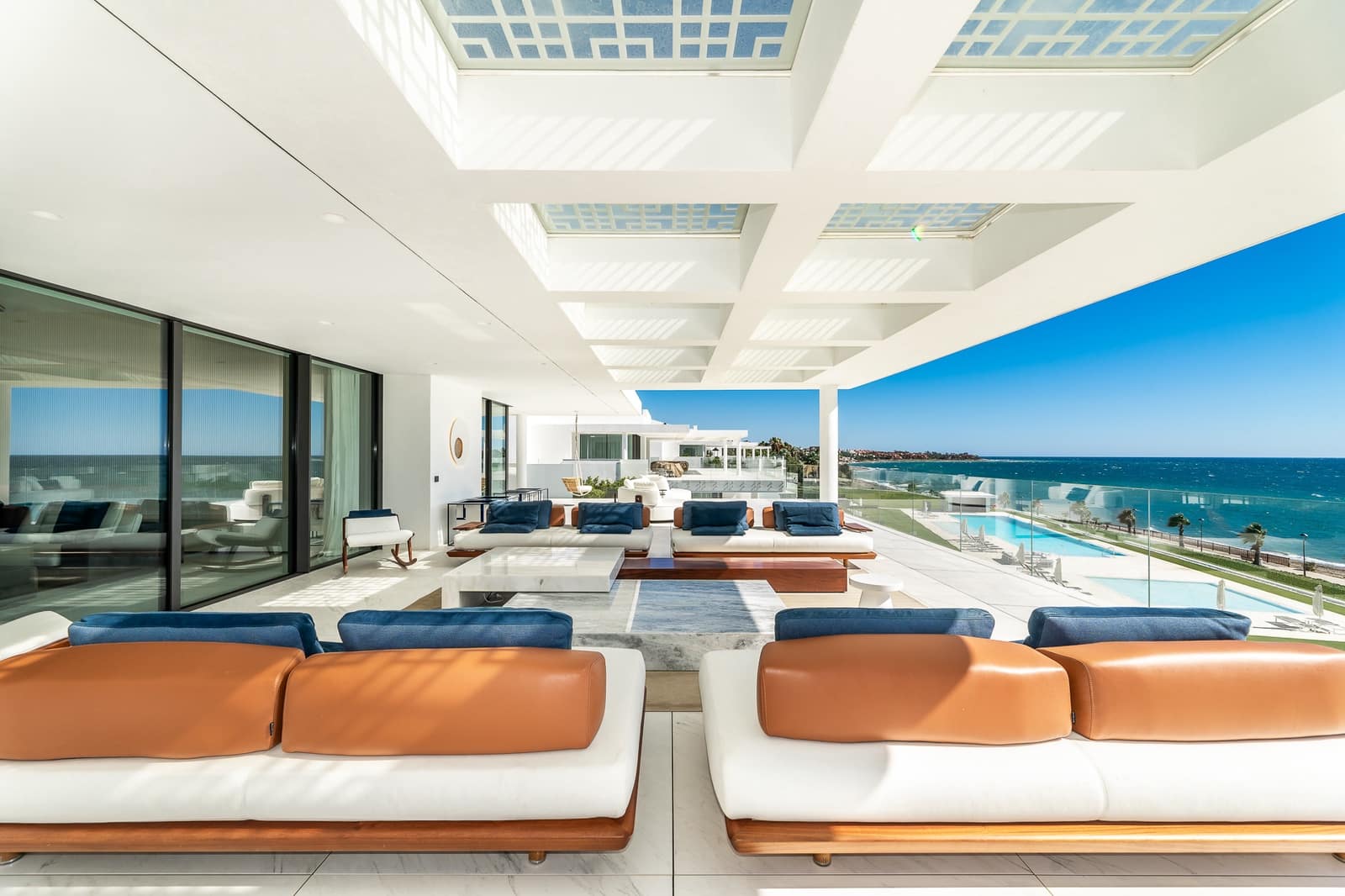 4 quarto Apartamento de Praia para venda em Estepona com piscina garagem - 8 000 000 € (Ref: 6784198)