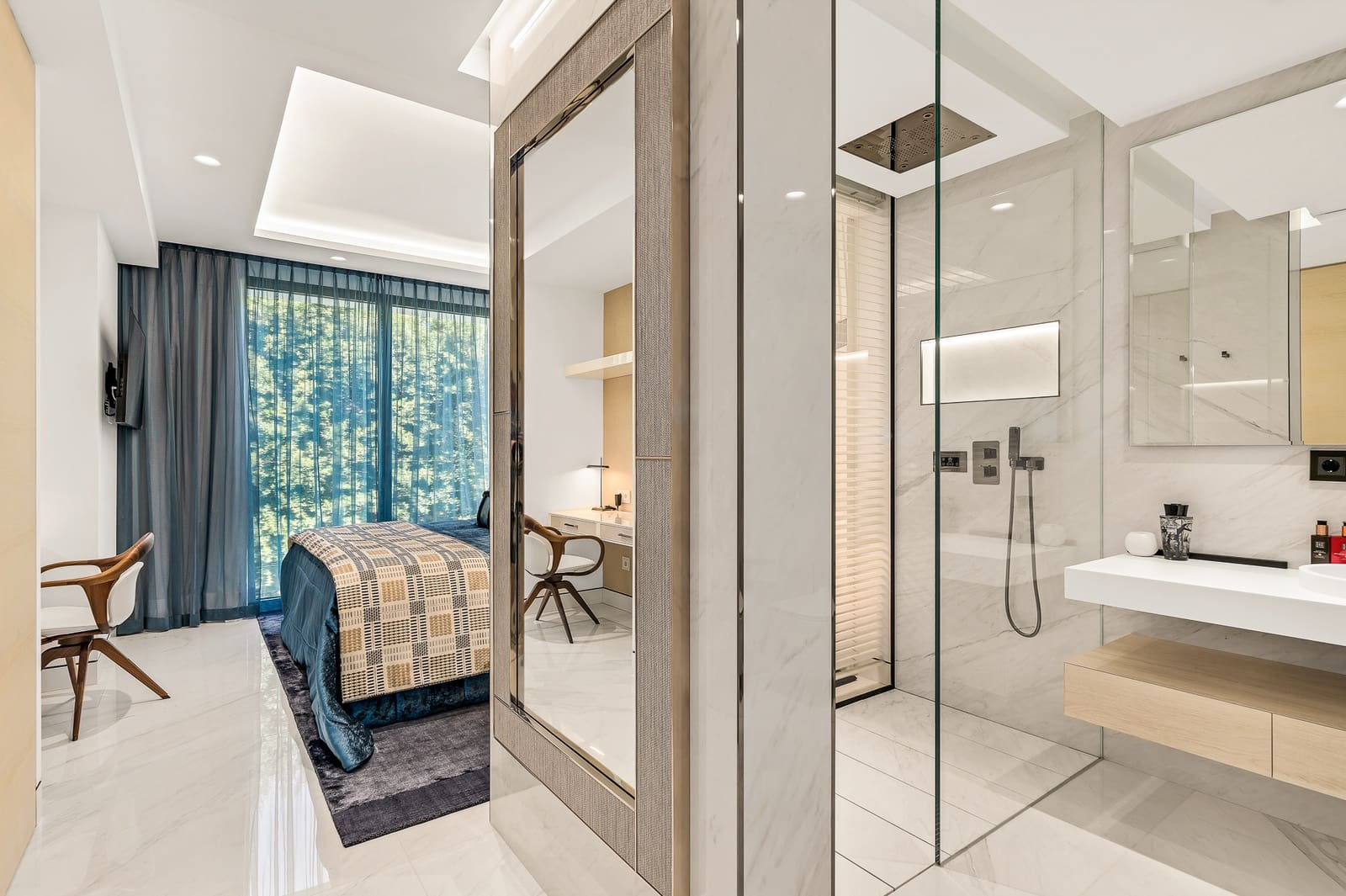 4 quarto Apartamento de Praia para venda em Estepona com piscina garagem - 8 000 000 € (Ref: 6784198)