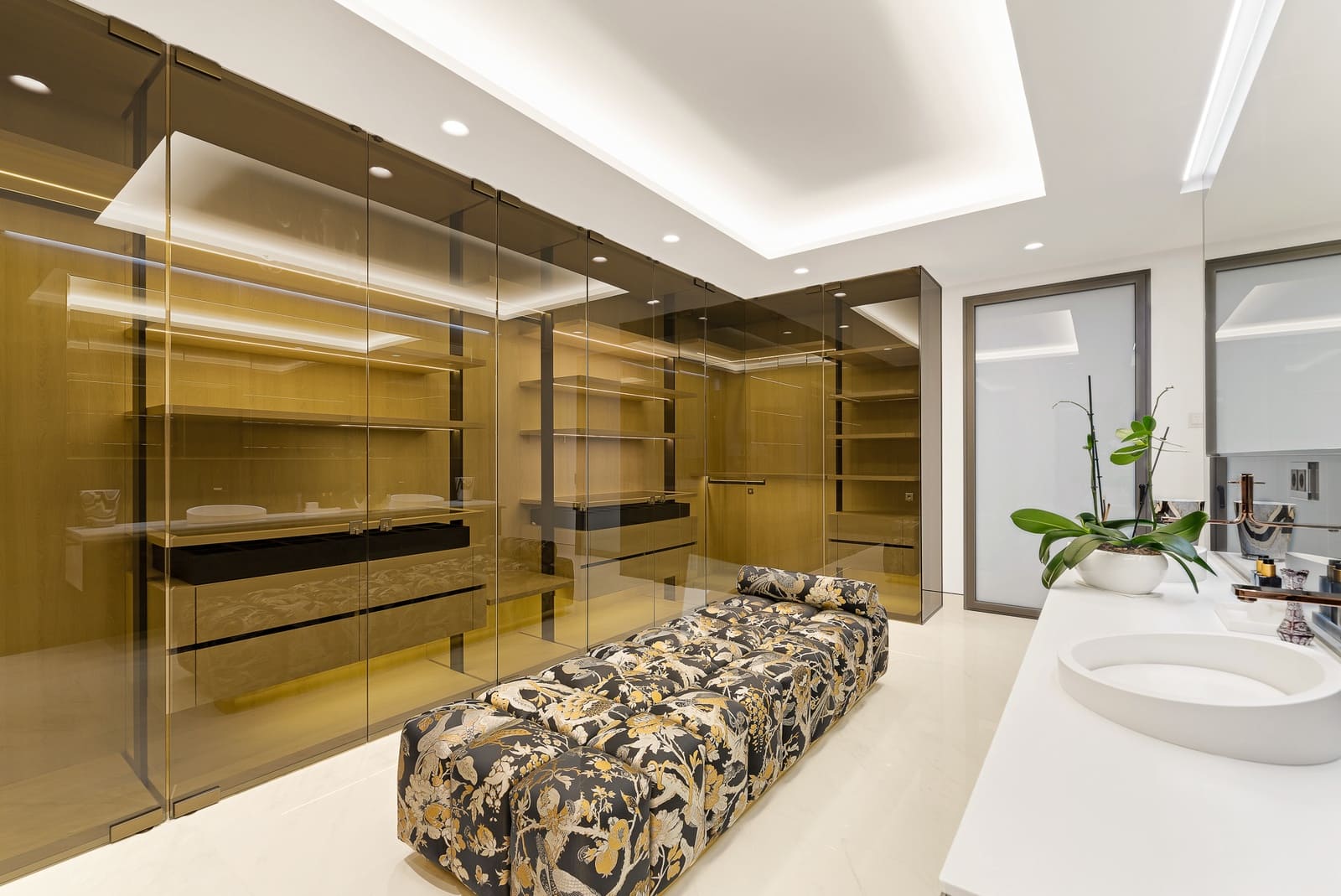 4 quarto Apartamento de Praia para venda em Estepona com piscina garagem - 8 000 000 € (Ref: 6784198)