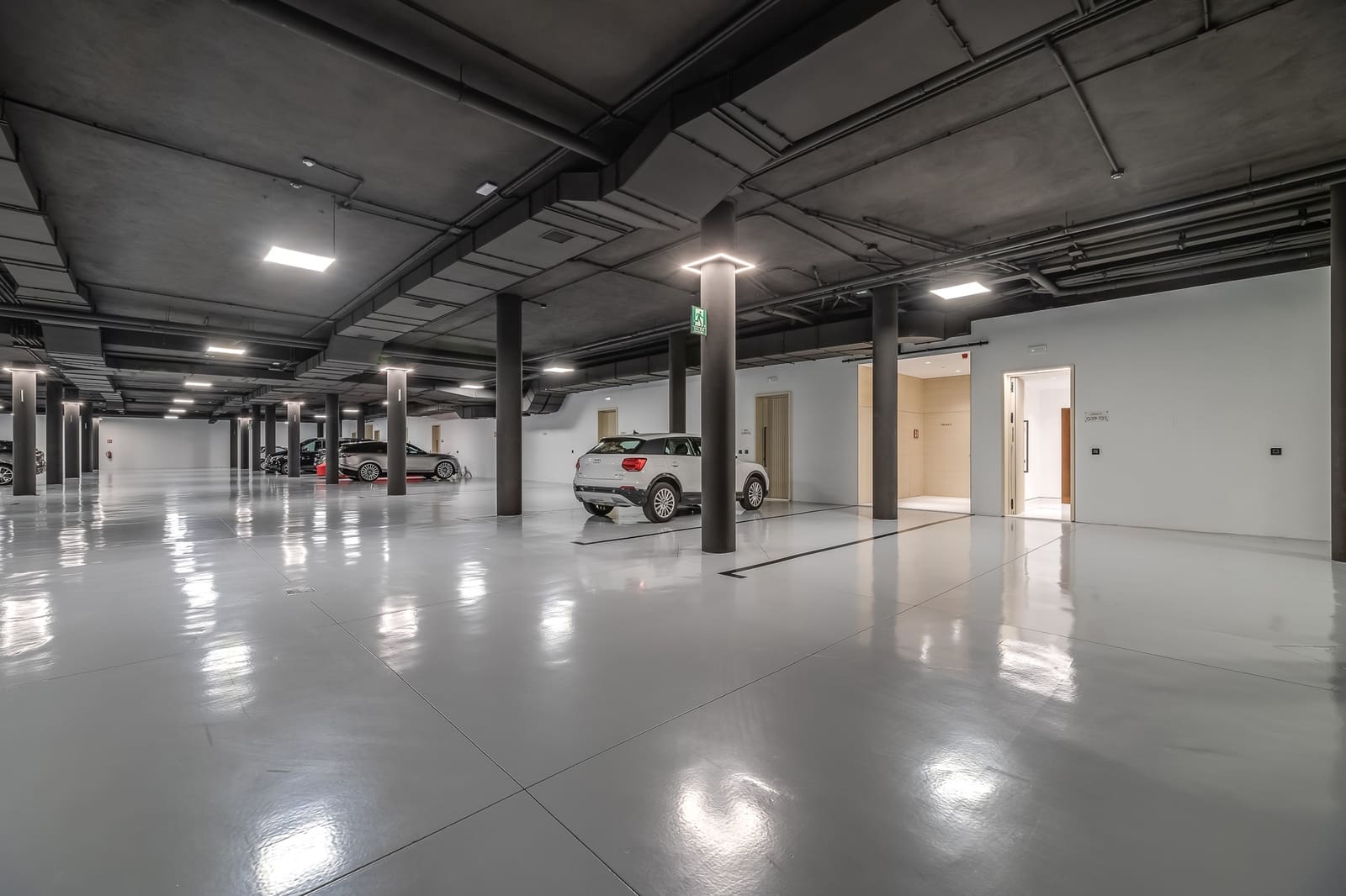 4 quarto Apartamento de Praia para venda em Estepona com piscina garagem - 8 000 000 € (Ref: 6784198)