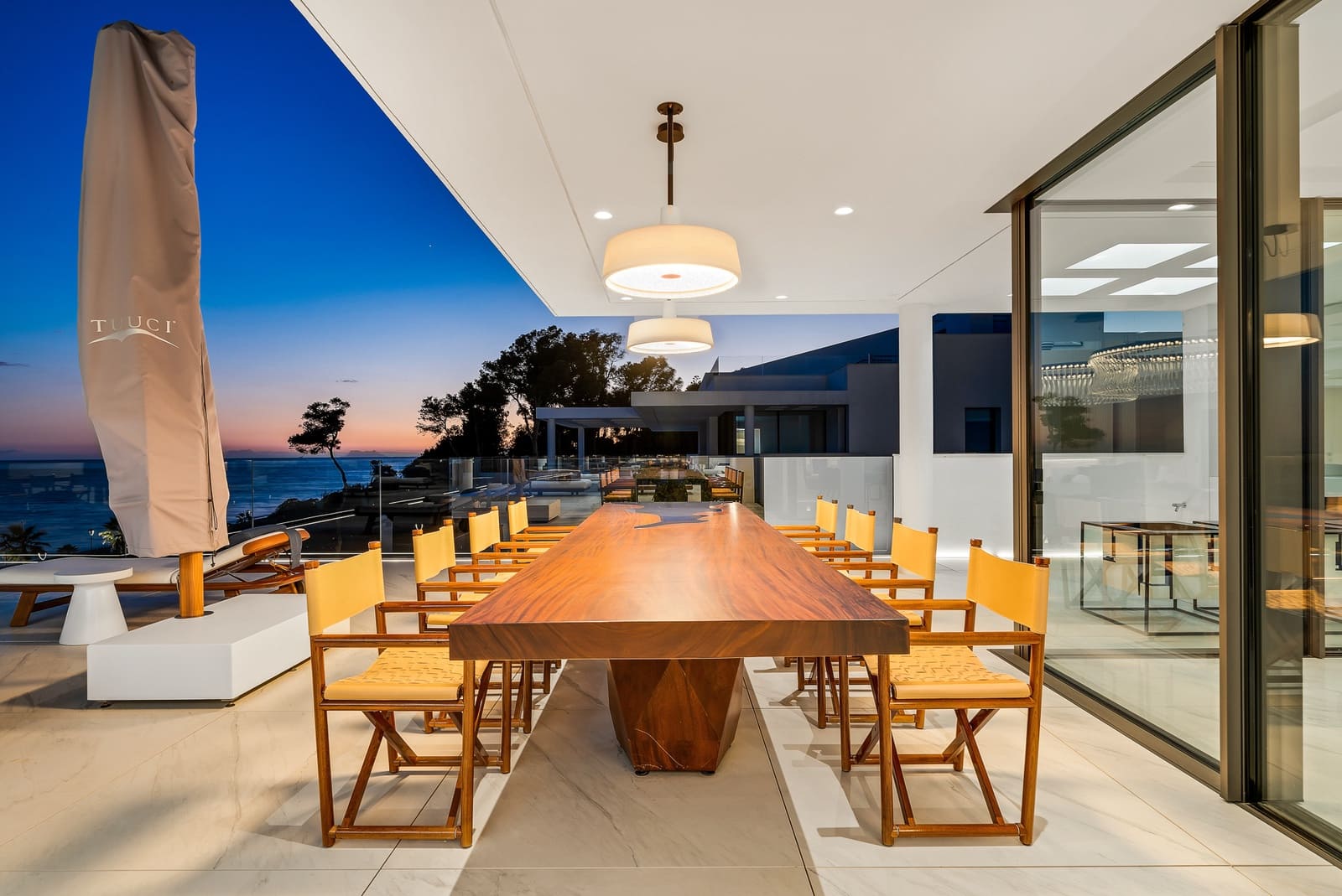 4 quarto Apartamento de Praia para venda em Estepona com piscina garagem - 8 000 000 € (Ref: 6784198)