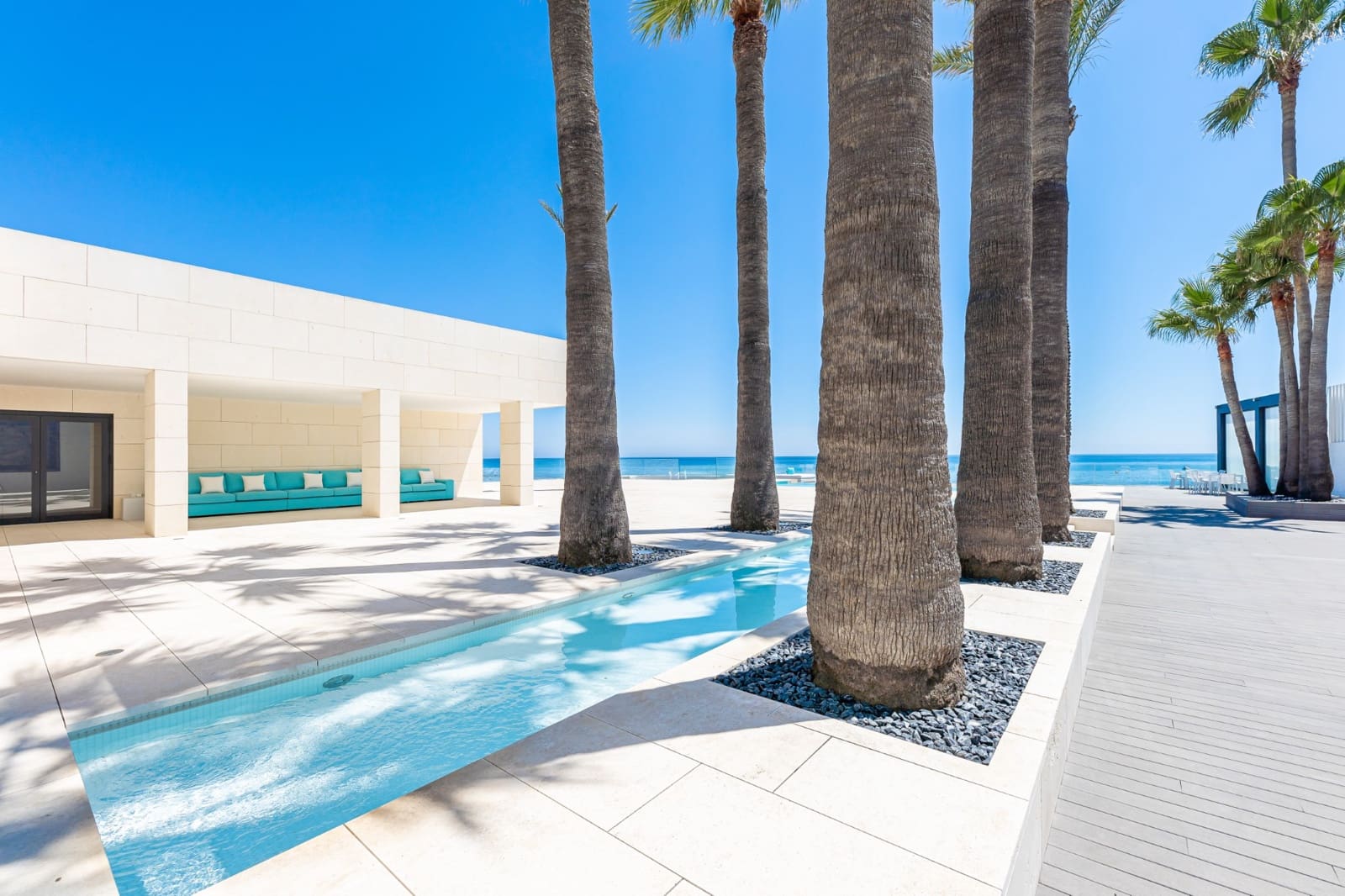 4 chambre Villa/Maison à vendre à Mijas Costa avec piscine garage - 8 100 000 € (Ref: 6870732)