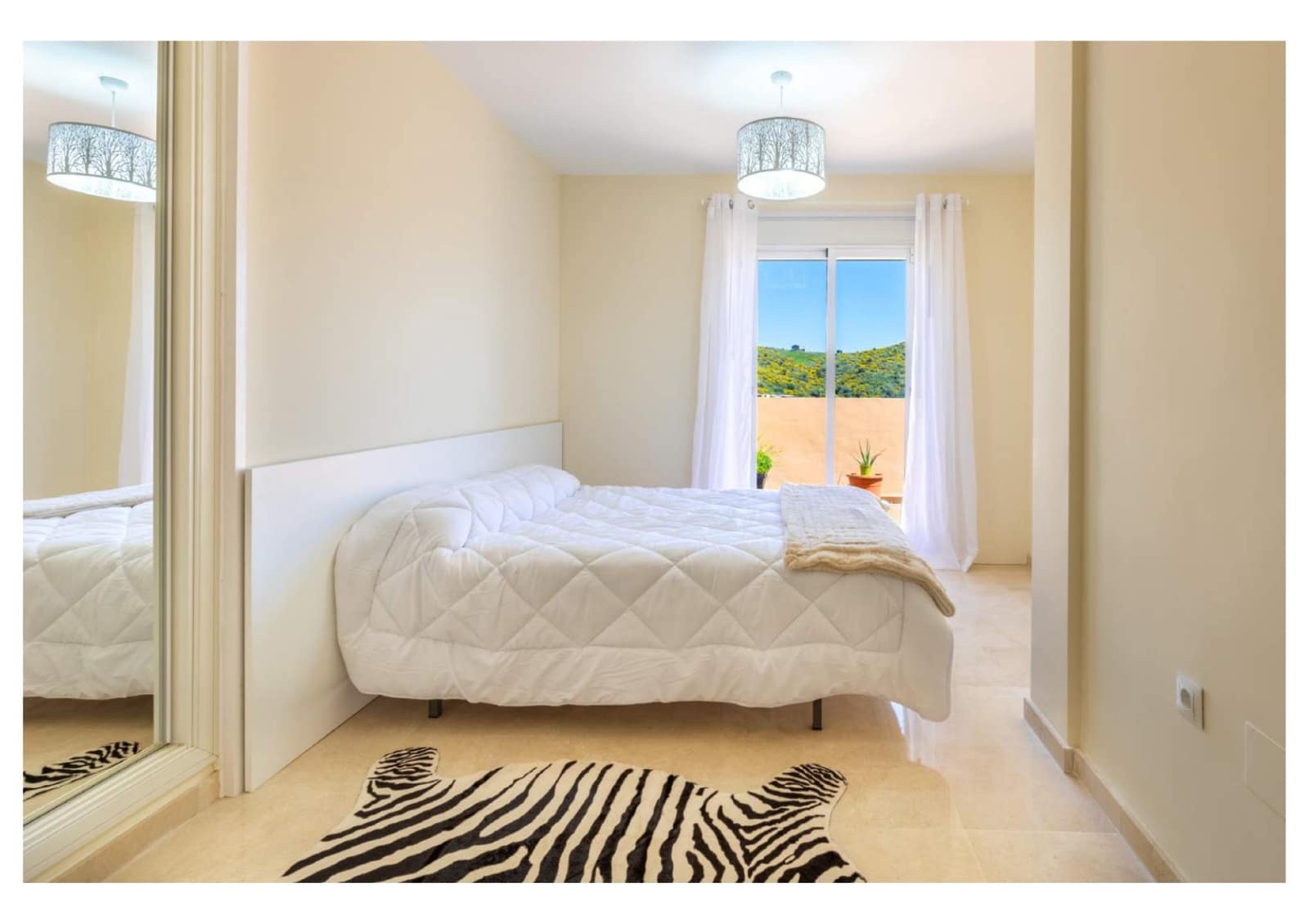 3 chambre Penthouse à vendre à Calahonda avec piscine garage - 560 000 € (Ref: 6902669)