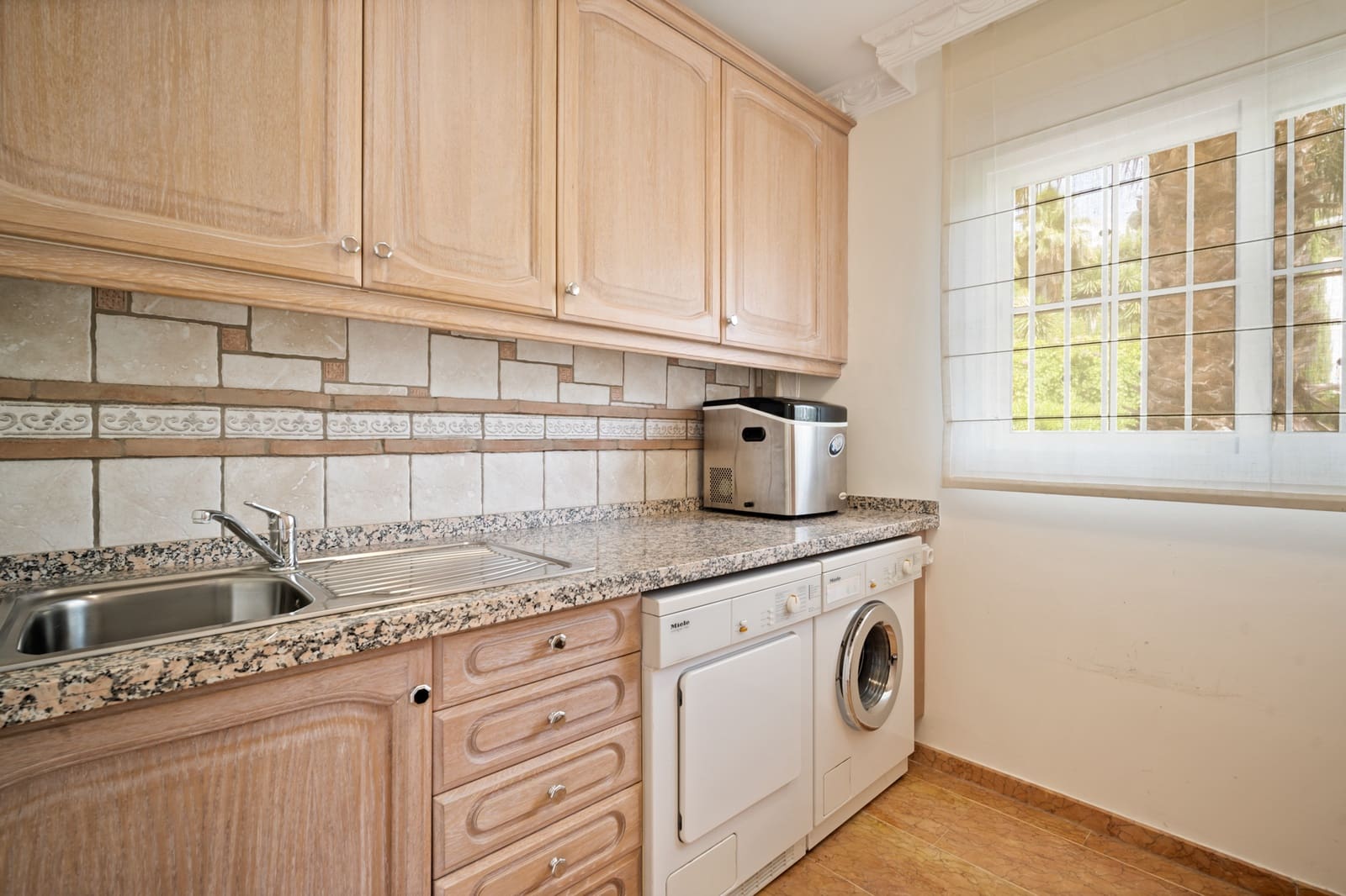 6 camera da letto Villa in vendita in Benahavis con piscina garage - 2.995.000 € (Rif: 6943869)