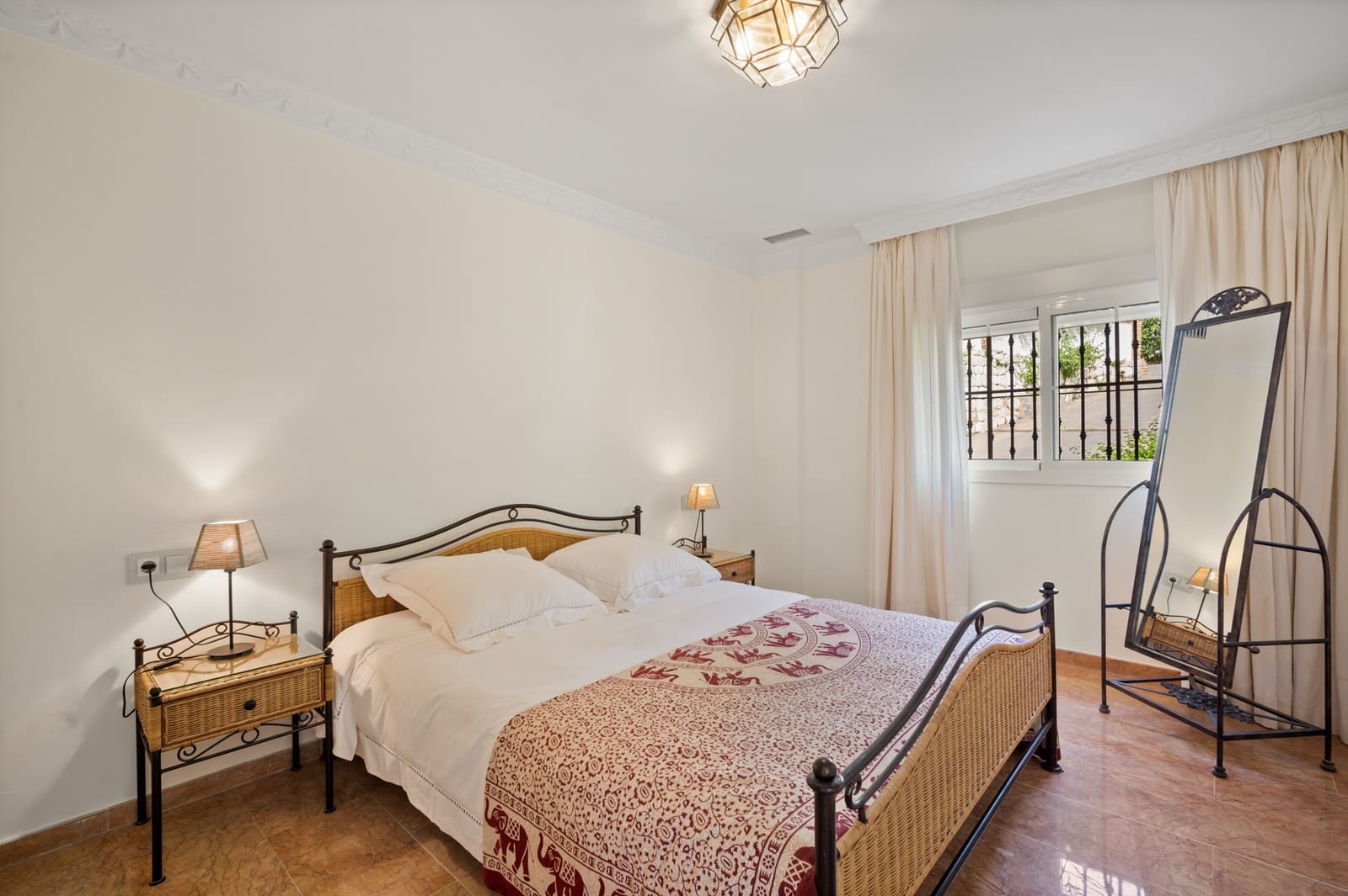 6 camera da letto Villa in vendita in Benahavis con piscina garage - 2.995.000 € (Rif: 6943869)