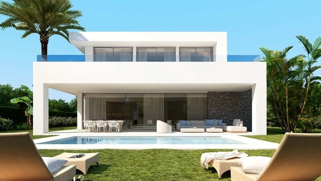 5 Zimmer Villa zu verkaufen in Río Real, Marbella mit Pool Garage - 2.200.000 € (Ref: 6943893)