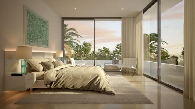 5 Zimmer Villa zu verkaufen in Río Real, Marbella mit Pool Garage - 2.200.000 € (Ref: 6943893)