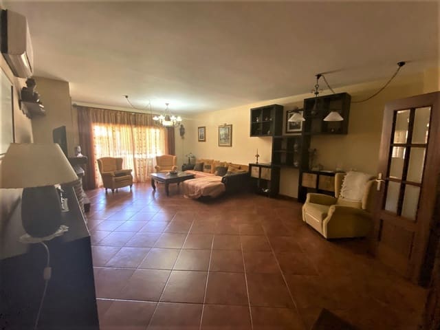 7 Zimmer Villa zu verkaufen in Riviera del Sol, Mijas mit Pool Garage - 1.200.000 € (Ref: 6968355)