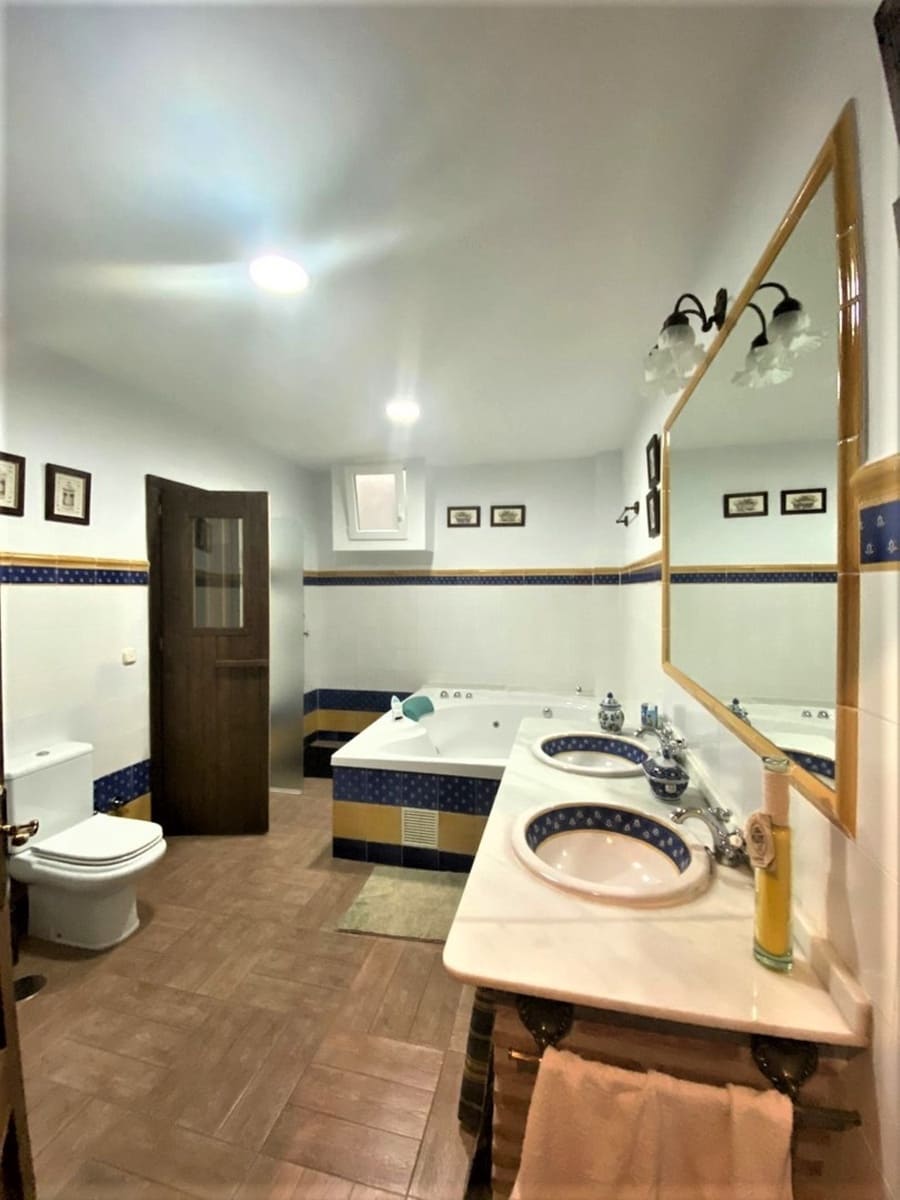 7 chambre Villa/Maison à vendre à Mijas Costa avec piscine garage - 1 200 000 € (Ref: 6968355)