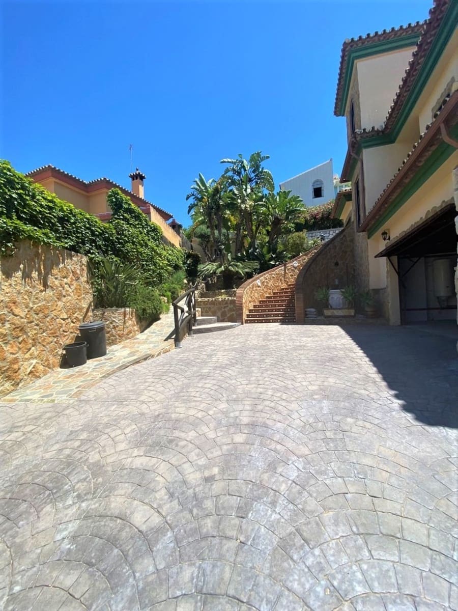 7 chambre Villa/Maison à vendre à Mijas Costa avec piscine garage - 1 200 000 € (Ref: 6968355)