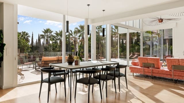 4 slaapkamer Villa te koop in Benalmadena Costa, Benalmádena met zwembad garage - € 2.900.000 (Ref: 7174728)